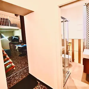 https://galleria-san-giorgio.hotelitalianriviera.com